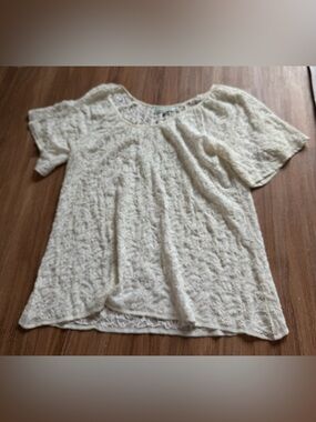 Samson Women's Cream Lace Short-Sleeve Top